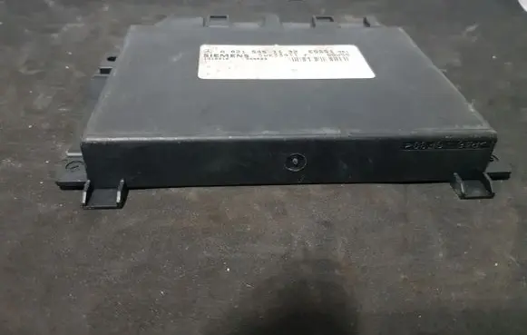 Mercedes-Benz E AMG W210 Comfort/convenience module 0215451132