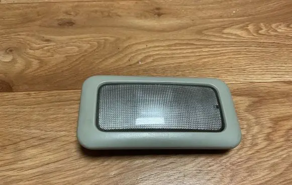 Alfa Romeo 147 Rear seat light 08851002 735244962