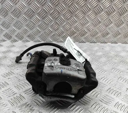 Nissan Qashqai J12 Rear brake caliper 440116RA0B