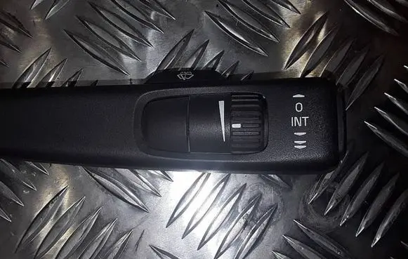 Volvo S60 Wiper control stalk 31264164