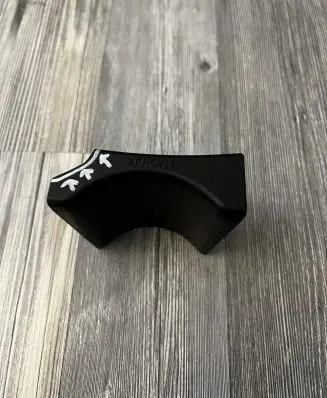 Cup holder front