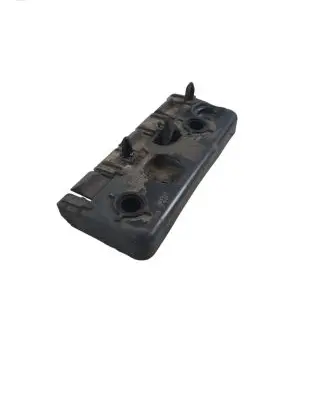 Volvo XC90 Fender mounting bracket 31378135