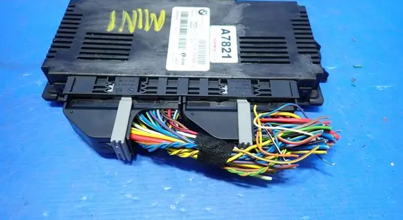 Mini One - Cooper Coupe R56 Fuse box set 3457428