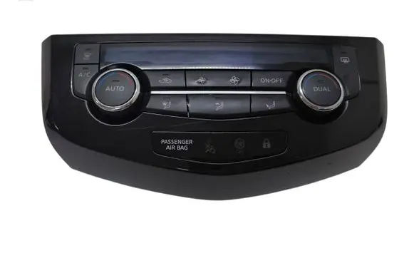 Nissan Qashqai Climate control unit 275004EA0A