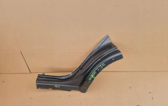 Nissan Qashqai J12 Other sill/pillar trim element 