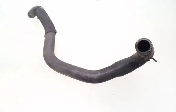 Mercedes-Benz CLA C117 X117 W117 Engine coolant pipe/hose A2465011258