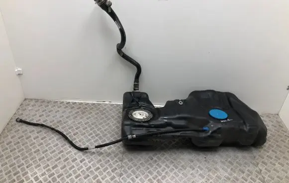 BMW 3 F30 F35 F31 Fuel tank 724397209
