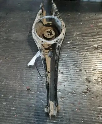 Volkswagen Tiguan Rear upper control arm/wishbone 3Q0505311E