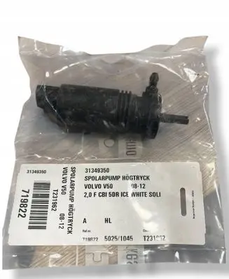 Volvo V50 Windscreen/windshield washer pump 31349350