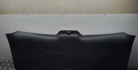 Porsche Macan (95B) Tailgate trim 95B867979G