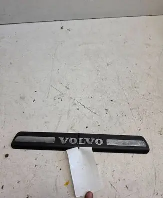Volvo S80 Rear sill trim cover 8659961