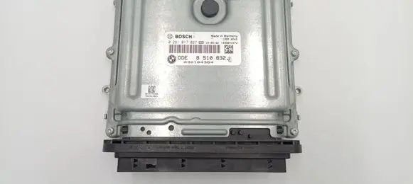 BMW 3 E90 E91 Engine control unit/module 8510832 0281017027 13618510832