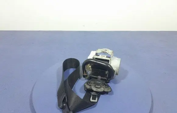 BMW X5 E53 Front seatbelt 7497592