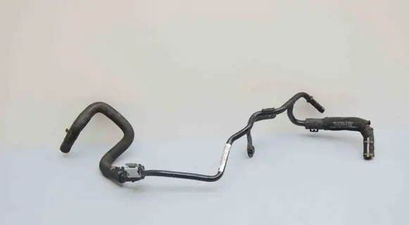 Engine coolant pipe/hose