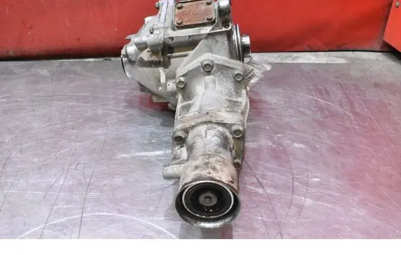 Mitsubishi Outlander Gearbox transfer box case R1302067