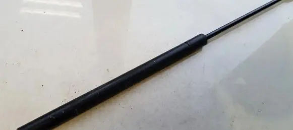 Alfa Romeo 147 Tailgate/trunk strut/damper B418