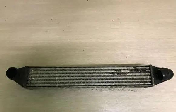 Ford Galaxy Intercooler radiator