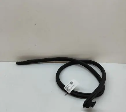Porsche Boxster 986 Rubber seal front door (on door) 98653790200