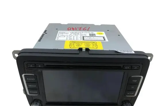 Volkswagen PASSAT B7 Radio/CD/DVD/GPS head unit 3C8035190