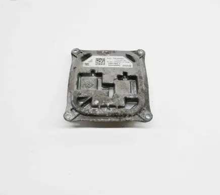 BMW 3 E92 E93 LED ballast control module 130732930201 10EEG091822