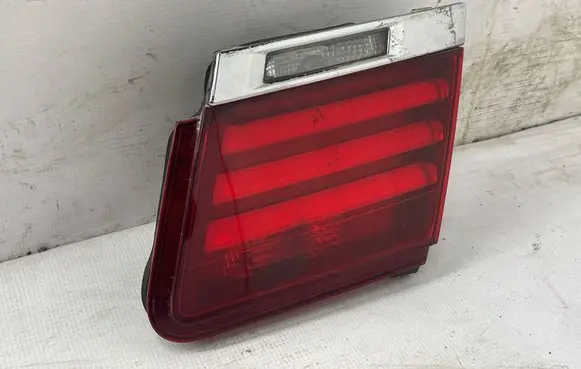 BMW 7 F01 F02 F03 F04 Tailgate rear/tail lights