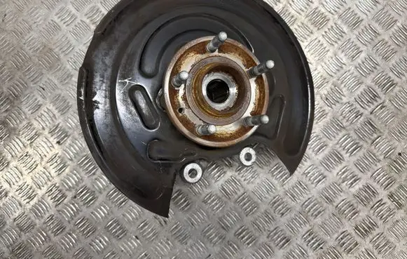 Ford Explorer V Rear wheel hub DB5358759 DA832C190AE HB5Z1104C