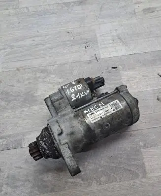 Volkswagen Golf VII Starter motor 02Z911024L