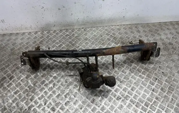 Mitsubishi Outlander Tow bar set 52400551N
