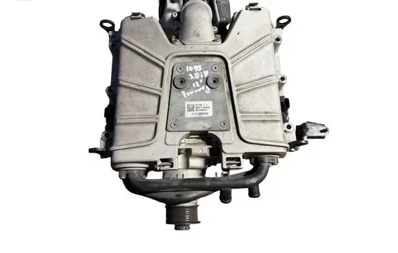 Volkswagen Touareg II Supercharger 06E145601K 06E145621E