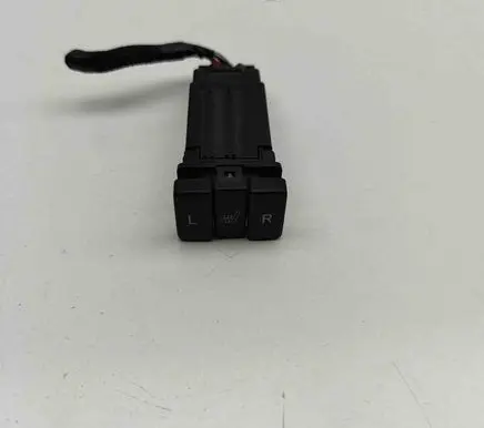 Toyota Prius+ (ZVW40) Seat heating switch 8475147031