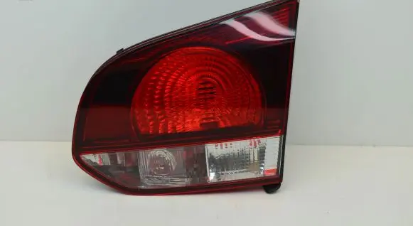 Volkswagen Golf VII Tailgate rear/tail lights 5K0945094T