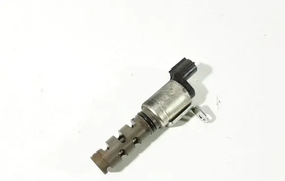 Toyota Auris 150 Camshaft vanos timing valve 3370105010 337010