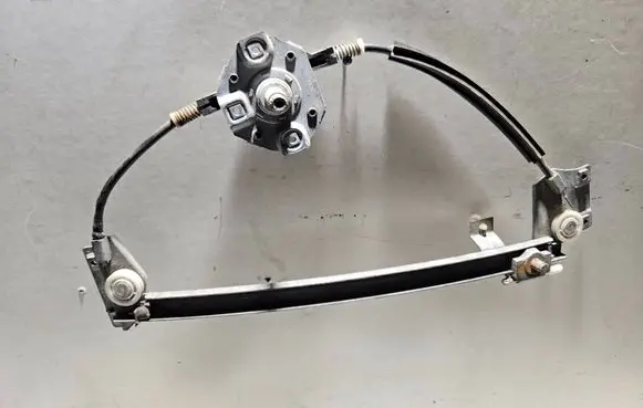 Audi 100 200 5000 C3 Rear door manual window regulator 443839399
