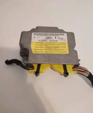 Mercedes-Benz B W245 Airbag cover A16982007262