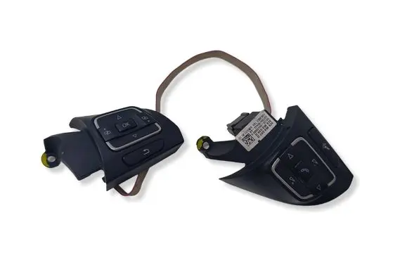 Volkswagen PASSAT B7 Steering wheel buttons/switches 3C8959537D 3C8959538G