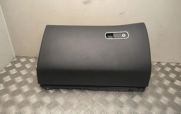 Mercedes-Benz GLE W167 Glove box set A1676804200