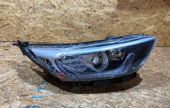 KIA Stonic Headlight/headlamp 92102-H8 S2510D046-M