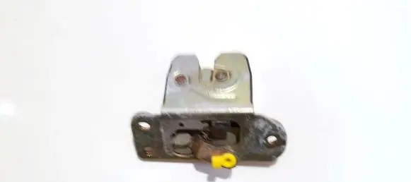 Mitsubishi Carisma Tailgate/trunk/boot lock/catch/latch