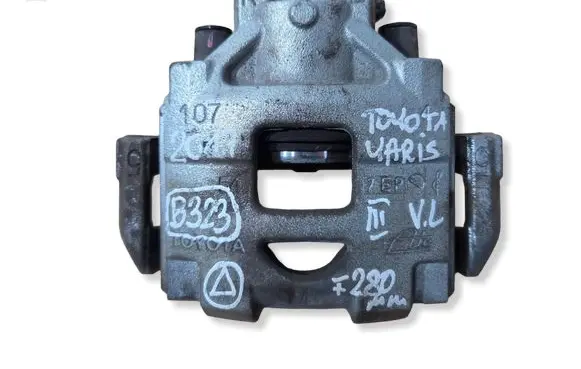Toyota Yaris Front brake caliper 0000XP13