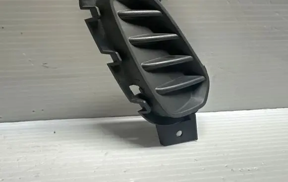 Volvo V40 Front bumper corner part panel trim 31407762