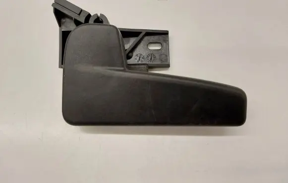 Volkswagen Golf VII Engine bonnet (hood) release handle 6R1823533 6R1823633