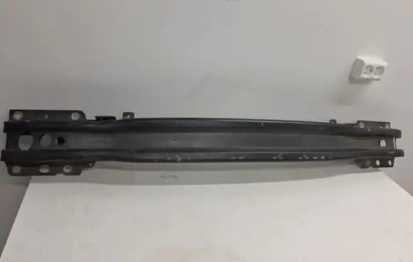Volvo V70 Front bumper cross member