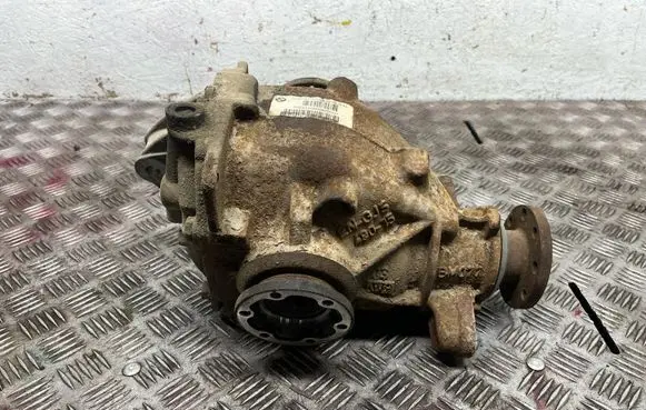 BMW 3 E46 Rear differential 7533147