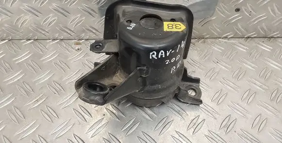 Engine mount bracket