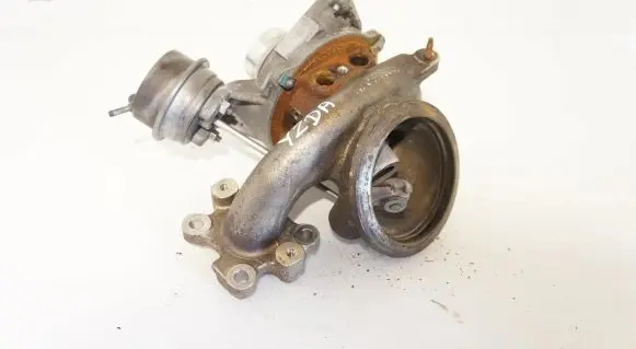 Ford Focus Turbo HX7G-6K682-AB