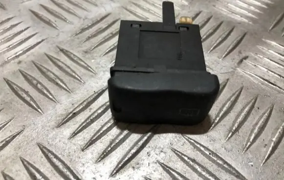 Volkswagen Polo II 86C 2F Windscreen/window heater switch 6n1959621