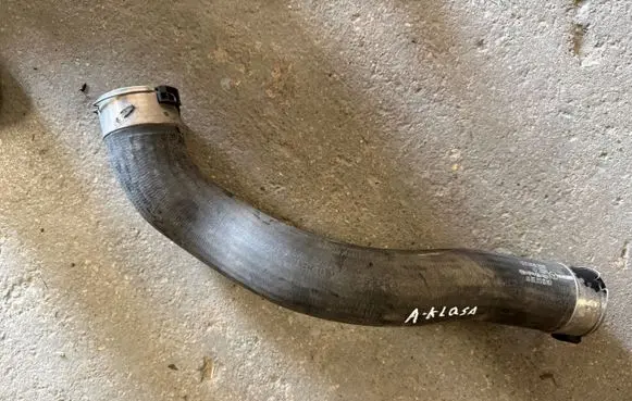 Mercedes-Benz A W176 Intercooler hose/pipe A2465281282