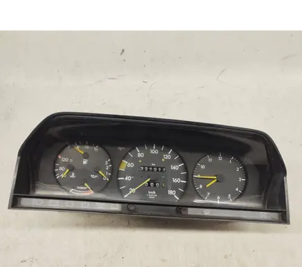 Mercedes-Benz 190 W201 Speedometer (instrument cluster) 2015425306 2015423701 2015420611