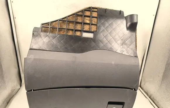 Audi A4 S4 B5 8D Glove box