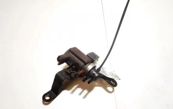 Mazda 3 I Turbo solenoid valve 03t266 70071200